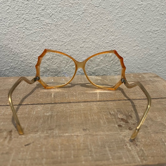 Vintage Peach Colored Eyeglasses Sanders - Lisa Large Round Scalloped Edges